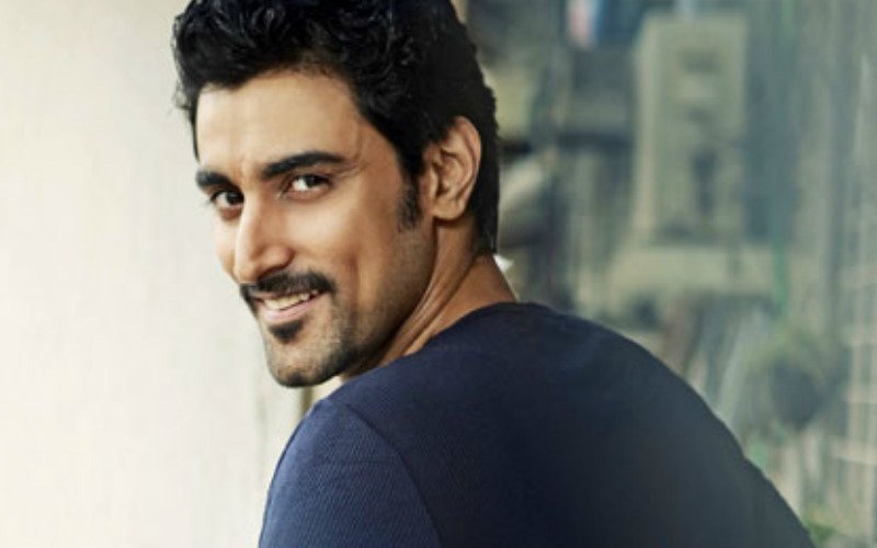 Kunal Kapoor Is A Leader