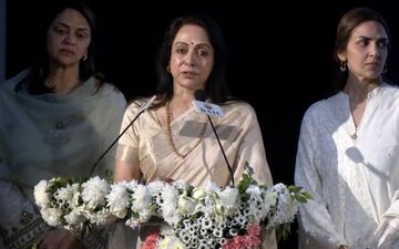 Hema Malini Breaks Down Remembering Dharmendra At Prayer Meet, Says ‘Humara Pyaar Sachcha Tha’ 