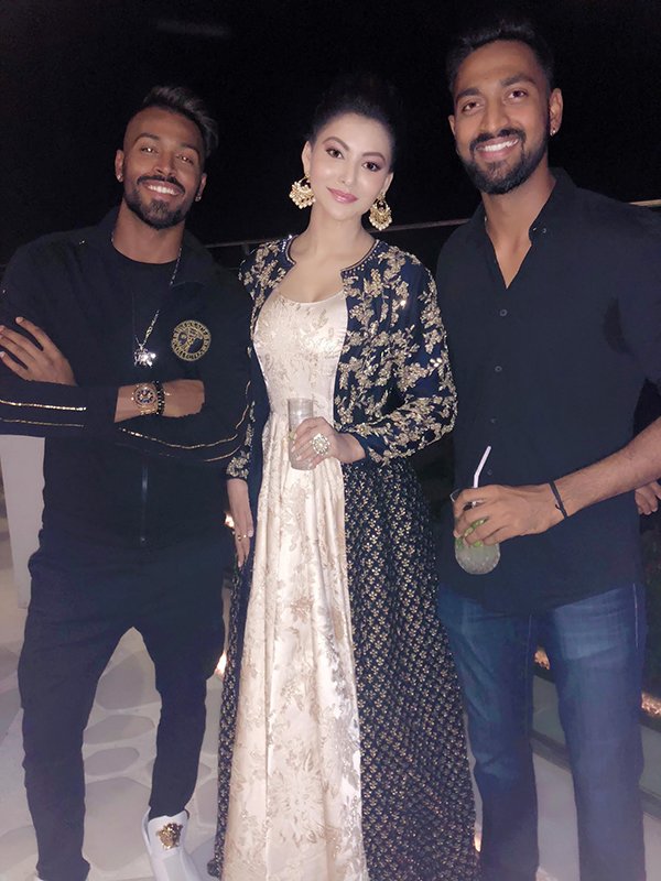 Hardik Pandya And Krunal Pandya With Urvashi Rautela