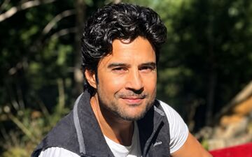 Rajeev Khandelwal Gives A Glimpse Into His Inspiring Yoga Session On International Yoga Day! 