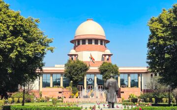 Supreme Court Declares August 27 Holiday; August 22 To Be Working Day Instead. 