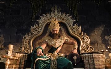 Rocking Star Yash’s First Official Poster From Ramayana Is Out! Commands The Frame In In The Powerful Avatar Of Ravana. 