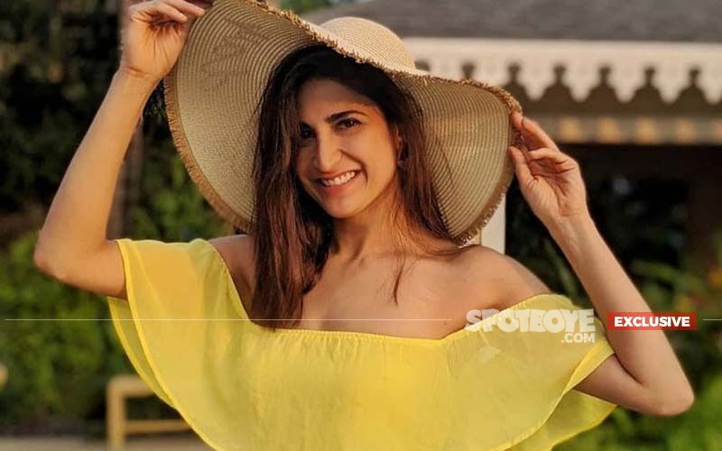  Aahana S Kumra Gets  Vulnerable On Rise And Fall As She Talks About Battling Anxiety