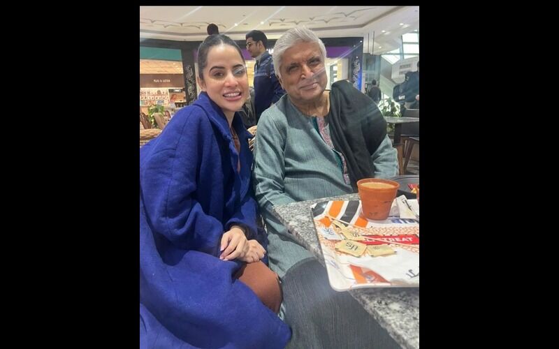  A Cherished Encounter : Uorfi Shares Her Admiration for Javed Akhtar