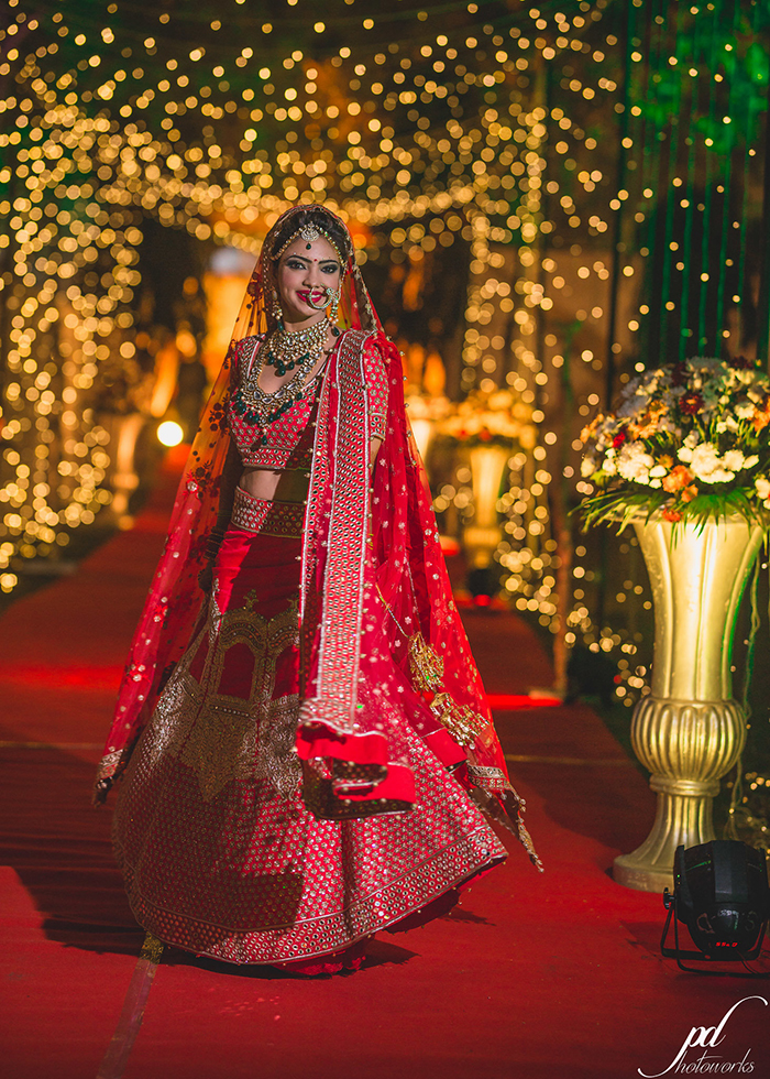 TV Hottie Pooja Banerjee Releases Candid Pictures From Her Wedding Album