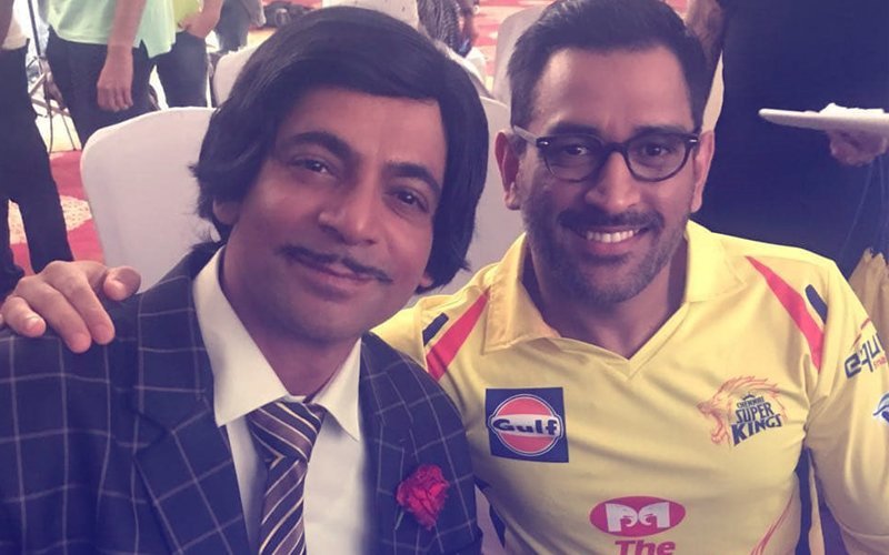 सुनील ग्रोवर ने महेंद्र सिंह धोनी के साथ मिलकर अपने नए शो का प्रोमो किया शूट