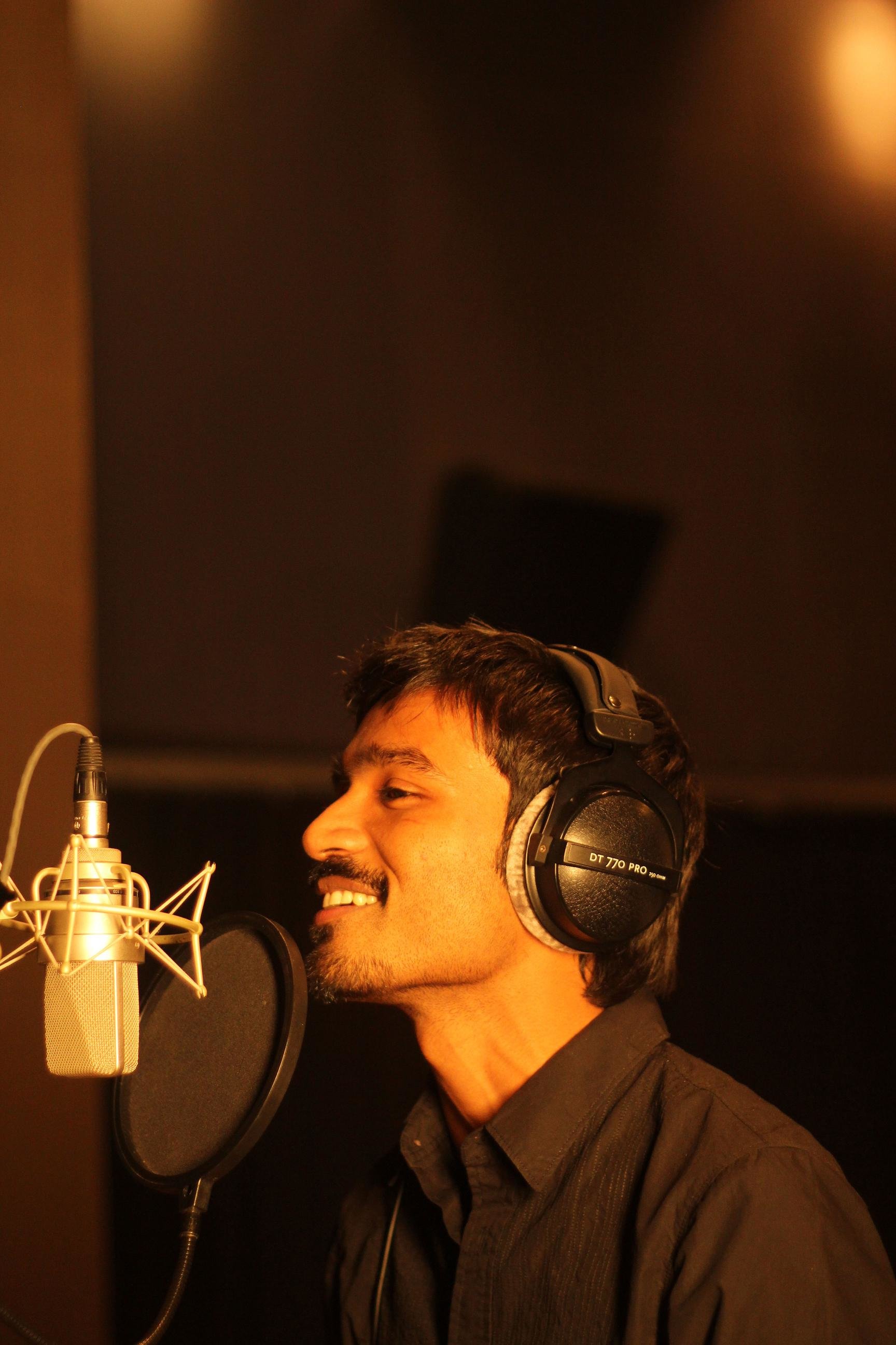 kolaver di singer dhanush