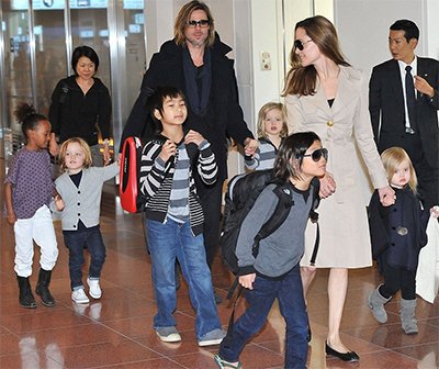 Brad_Pitt_Angelina_Jolie_And_Their_Children.jpg