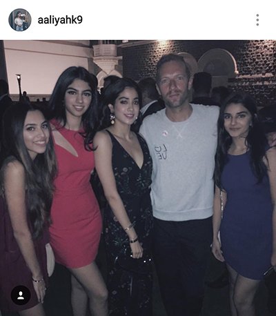 Aaliyah_Kashyap_and_Jhanvi_Kapoor_with_Chris_Martin_Coldplay_GlobalCitizen.png