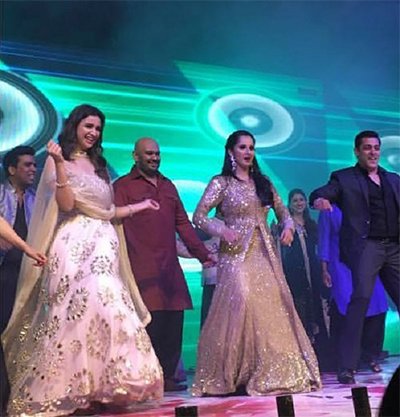 salman_khan_at_sania_mirza_sister_wedding_shaking_his_during_dance.jpg