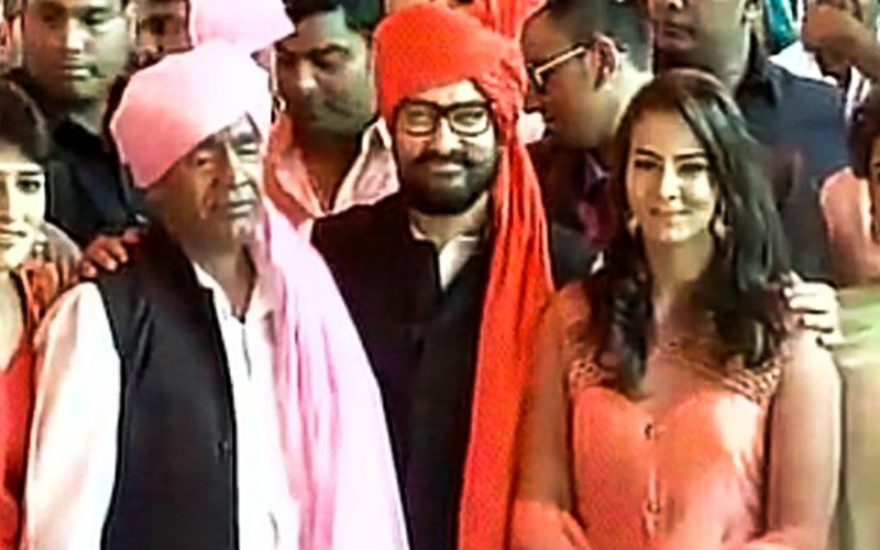 CAPTURED: Aamir Khan Attends Wrestler Geeta Phogat's Wedding In Haryana