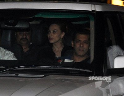 Salman Khan and Iulia Vantur in the Car leaving From Amrita Arora house Party