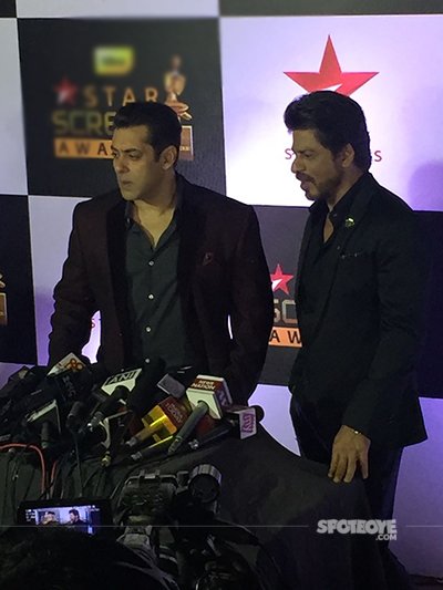 Salamn Khan and Shah Rukh Khan Star Screen Awards 2016