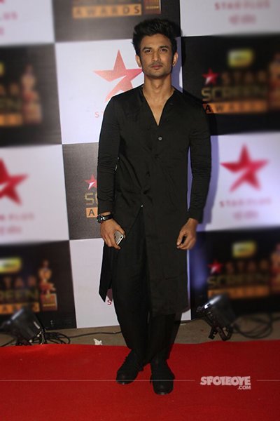 Sushant Singh Rajput At Star Screen Awards 2016