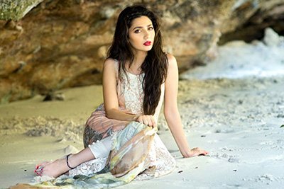 mahira khan on the beach hot photo