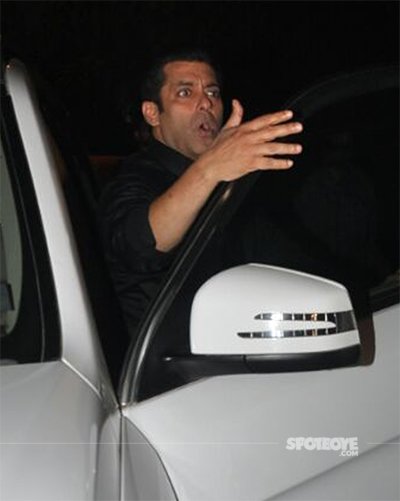 salman khan angry at the party