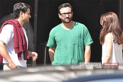 saif ali khan soha ali khan and kunal kemmu at breach candy hospital kareena delivery