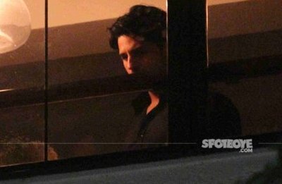 sidharth malhotra at alia bhatts new house