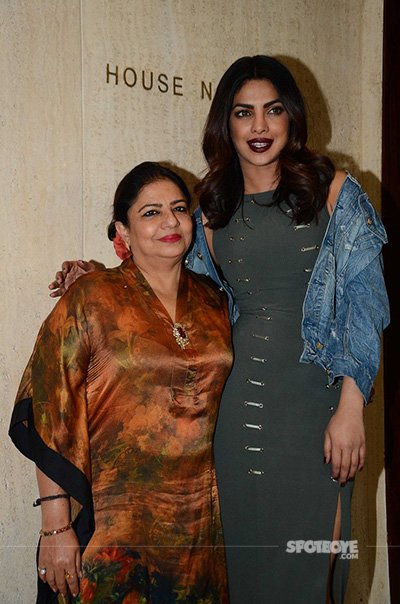 priyanka chopra with mother madhu at manish malhotra bash