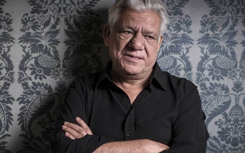 Post-Mortem Of Om Puri's Body Being Conducted At Cooper, Cremation In Oshiwara At 6 PM