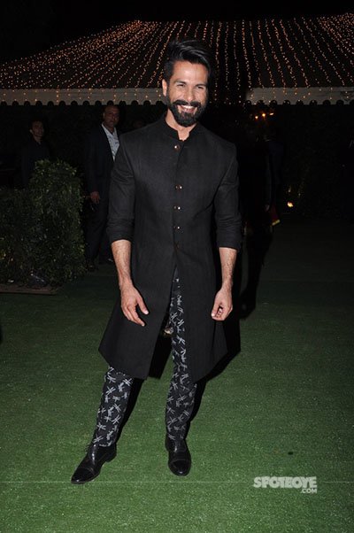 shahid kapoor at ronnie screwala daughter wedding