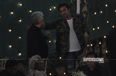 ranbir kapoor celebrates randhir kapoors 70th birthday