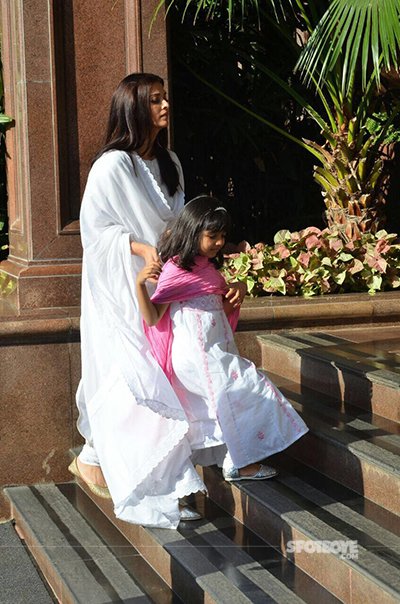 aishwarya rai with her daughter
