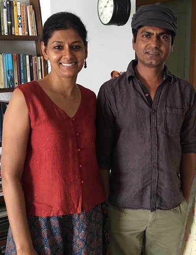 nawazuddin and nandita das pose for the camera