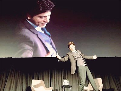 shah rukh khan performing lungi dance