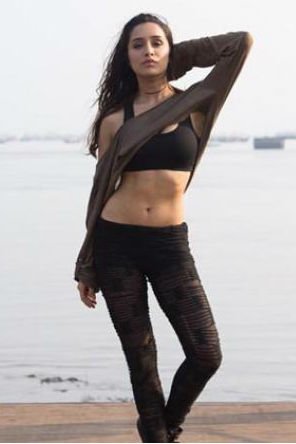 shraddha kapoor still from abcd 2