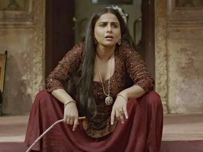 vidya balan in a very bold scene from begum jaan her upcoming film
