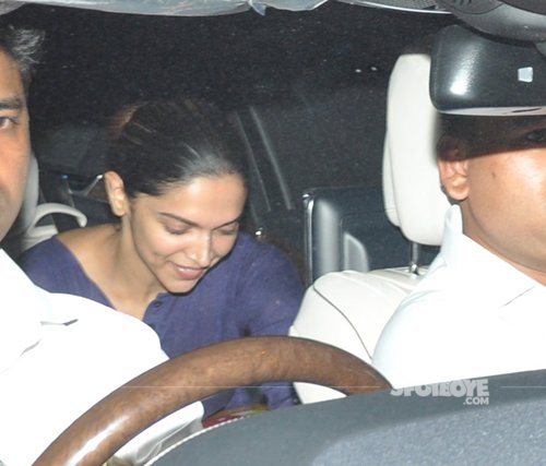 Deepika_padukone_seated_in_the_backseat_of_the_car.jpg