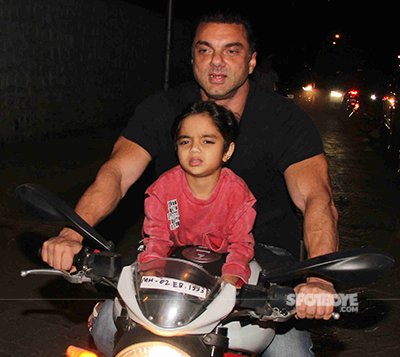 sohail with kids enjoying bike ride