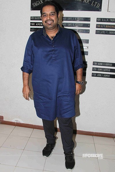 shankar mahadevan at javed akhtar bday bash