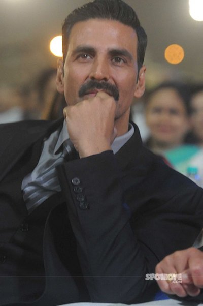 akshay kumar spotted at umag