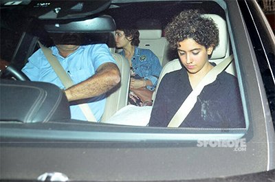 dangal girls fatima shaikh and sanya malhotra driving away from the korner house bandra