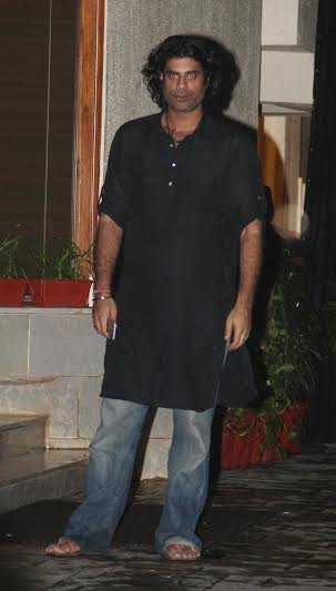 sikander kher at the party