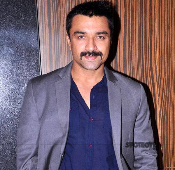 Ajaz Khan 