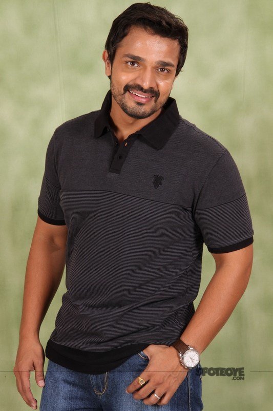 Vijay Raghavendra 