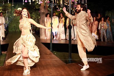 Ranveer_and_Vaani_were_walking_for_the_Di_vani_Fashion_show_at_French_Embassy_in_Paris
