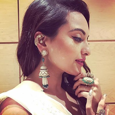 sonakshi earrings