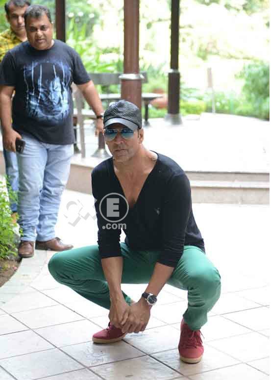 akshay kumar singh is bling promotins