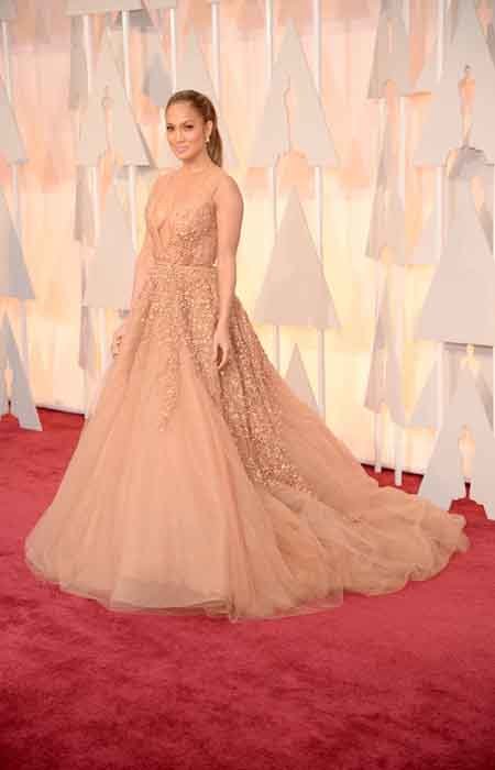 jennifer lopez in elie saab number