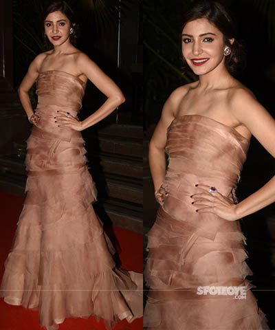 anushka sharma looks ethereal in a salmon hue layered gown atthe hello hall of fame awards 2017