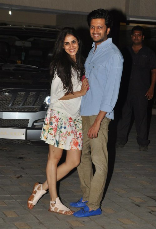 riteish and genelia deshmukh at arpita khan s birthday bash