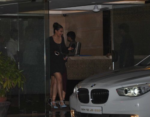 sonakshi sinha at arpita khan s birthday bash