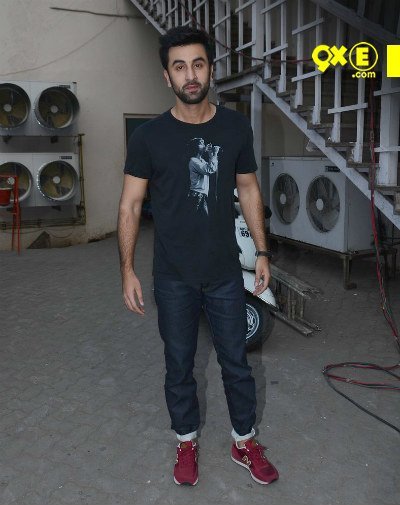 ranbir kapoor in graphic tee and rolled up jeans