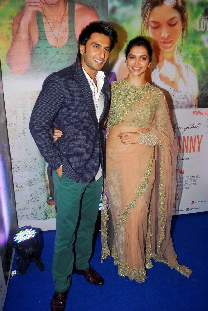 ranveer singh deepika padukone at finding fanny success bash