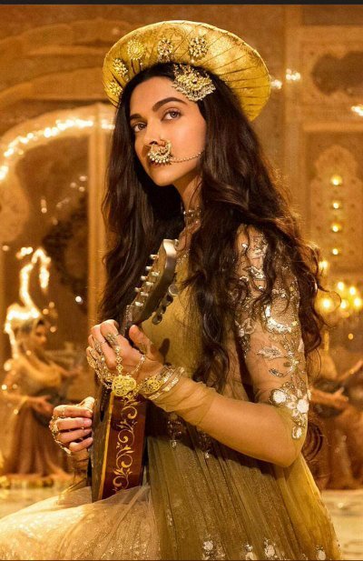 deepika padukone still from bajirao mastani