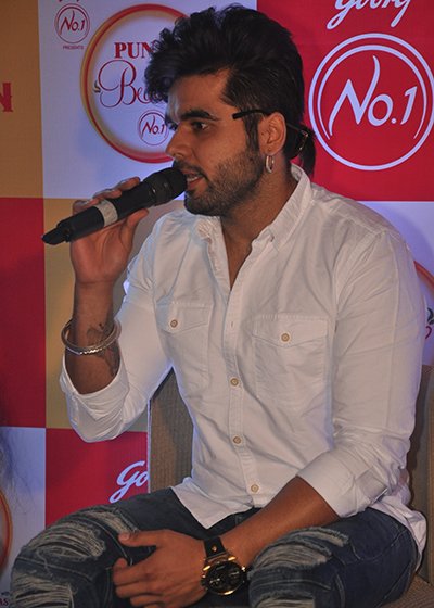 singer ninja speaking at punjab di beauty no 1 event